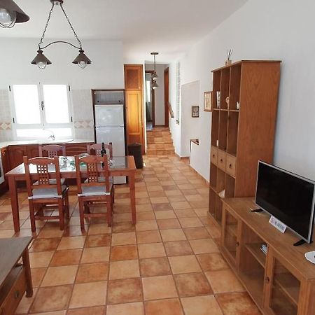 Isabel2 Apartment Фамара Екстериор снимка