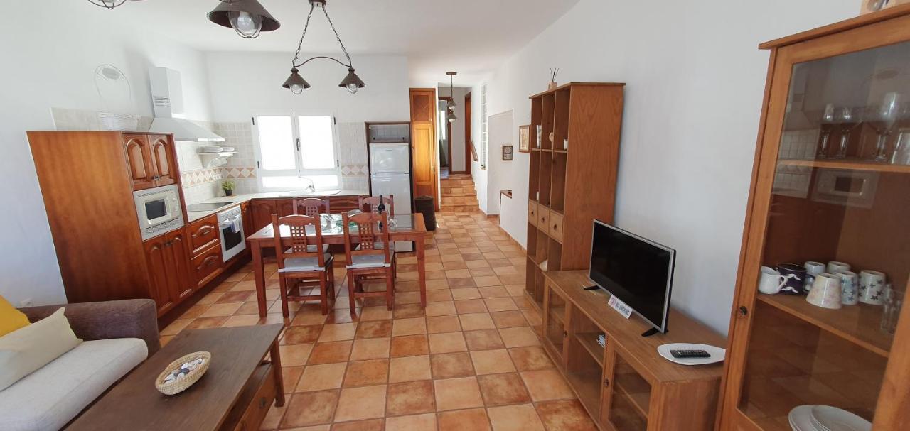 Isabel2 Apartment Фамара Екстериор снимка
